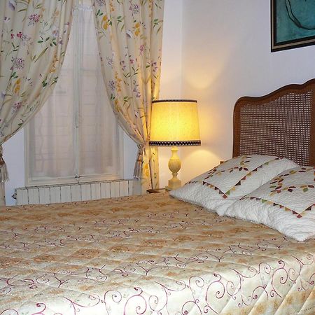 Hotel Du Fiacre Carpentras Dış mekan fotoğraf