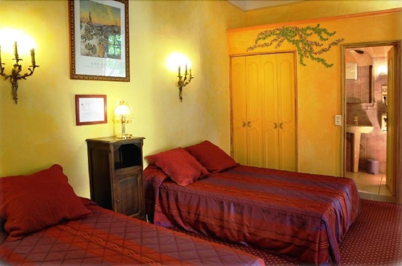 Hotel Du Fiacre Carpentras Dış mekan fotoğraf