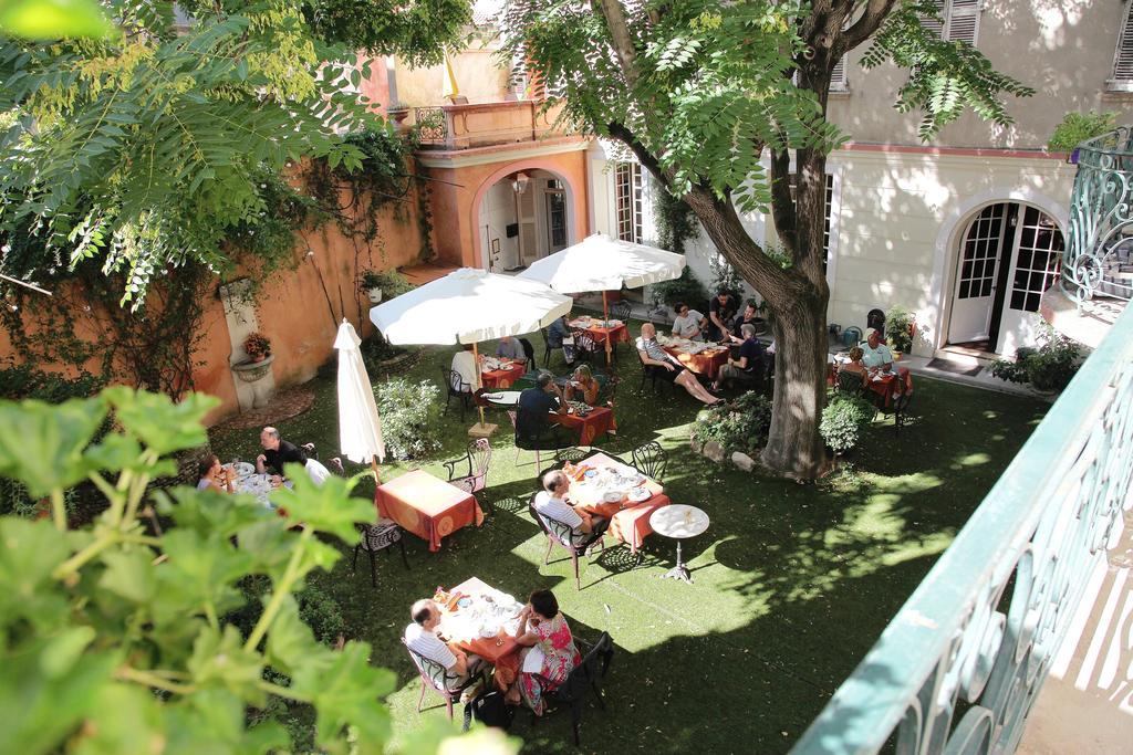 Hotel Du Fiacre Carpentras Dış mekan fotoğraf