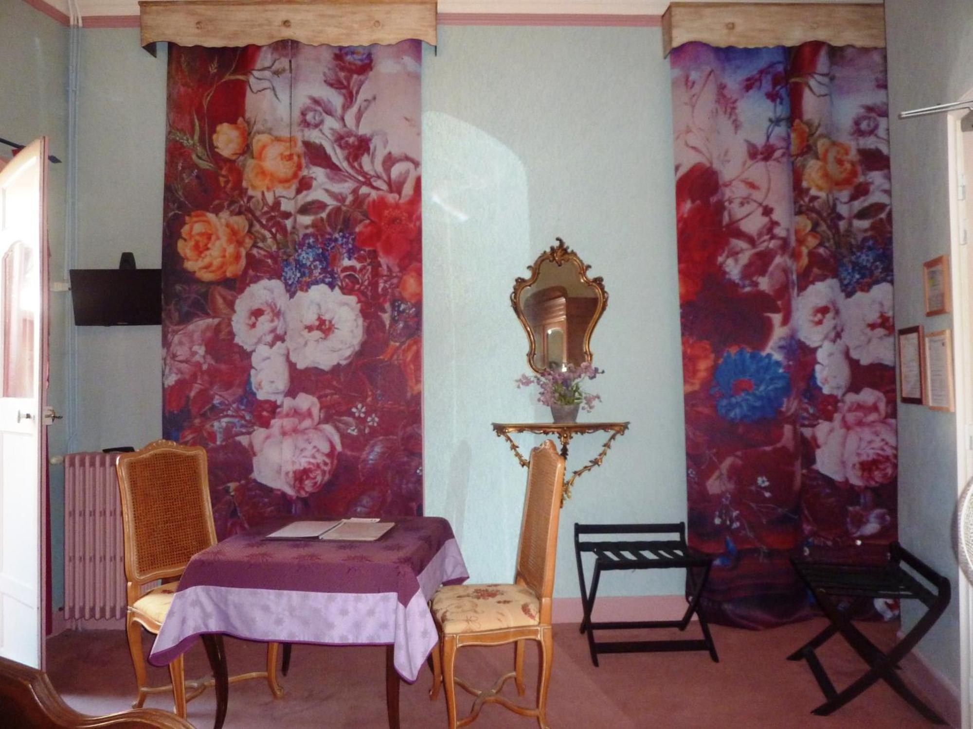 Hotel Du Fiacre Carpentras Dış mekan fotoğraf